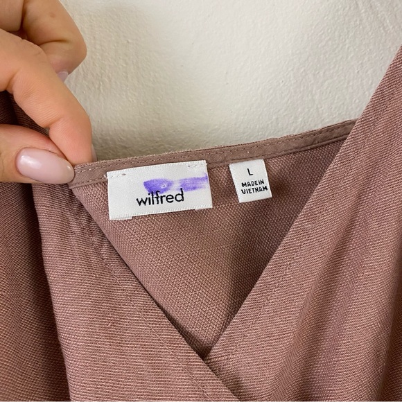 Aritzia Wilfred Size Large Blush Tan V-neck Linen Wrap-up Tie Long Midi Dress - Picture 7 of 8